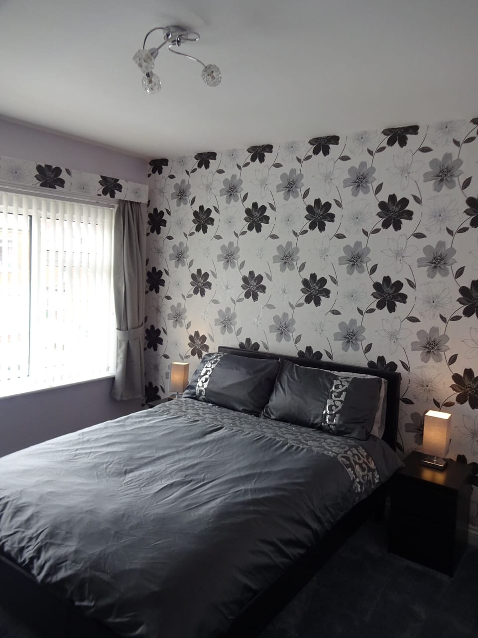 Double Room, Ensuite (1Bee) | Egyptian cotton sheets, down comforters, memory foam beds
