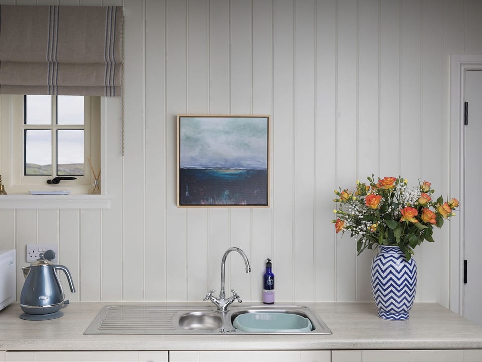 Kitchen | Uig Bay Cottage, Crowlista