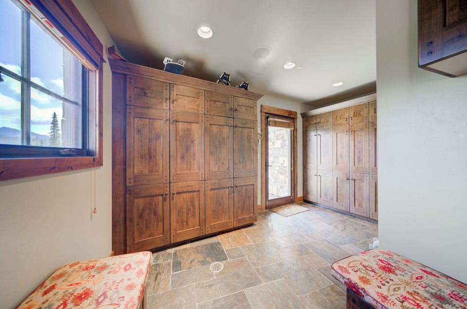 Ski in and out entry and exit.