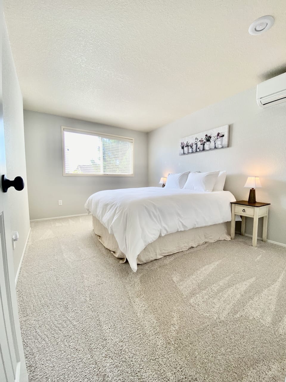 Bedroom #2 with queen size bed (upstairs)