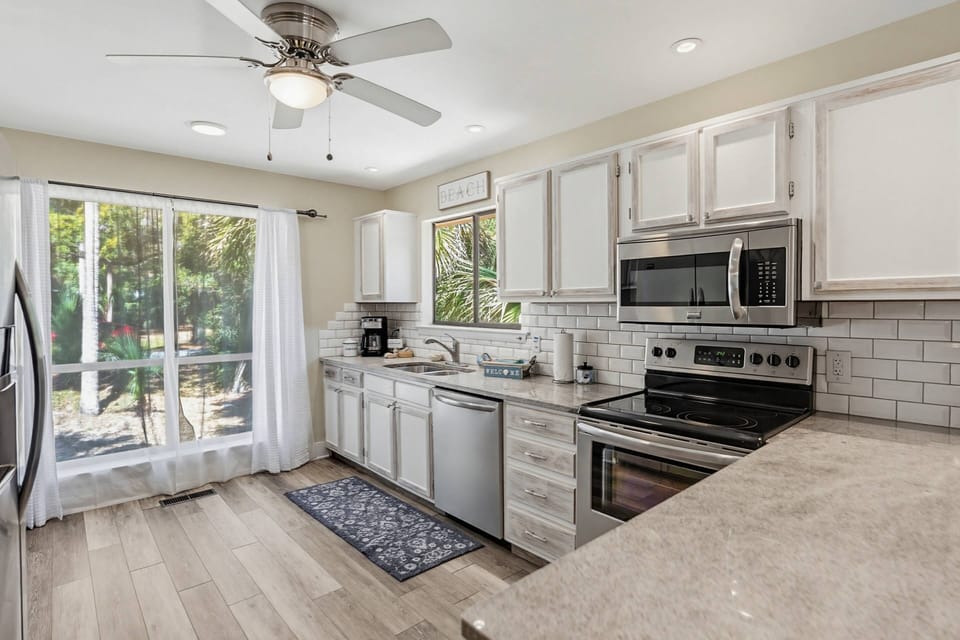 Lots of Counter Space