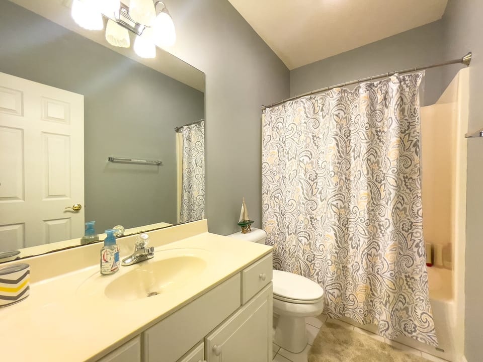 Bathroom 2