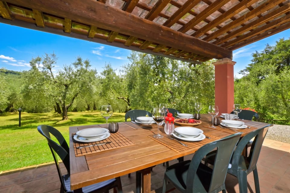 Family House, 4 Bedrooms, Fireplace, Mountainside (Fienile) | Outdoor dining