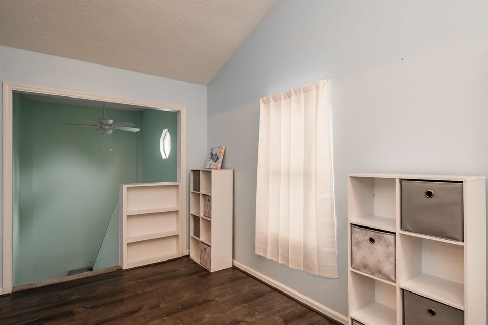 Office Space - 1st Level Northwest