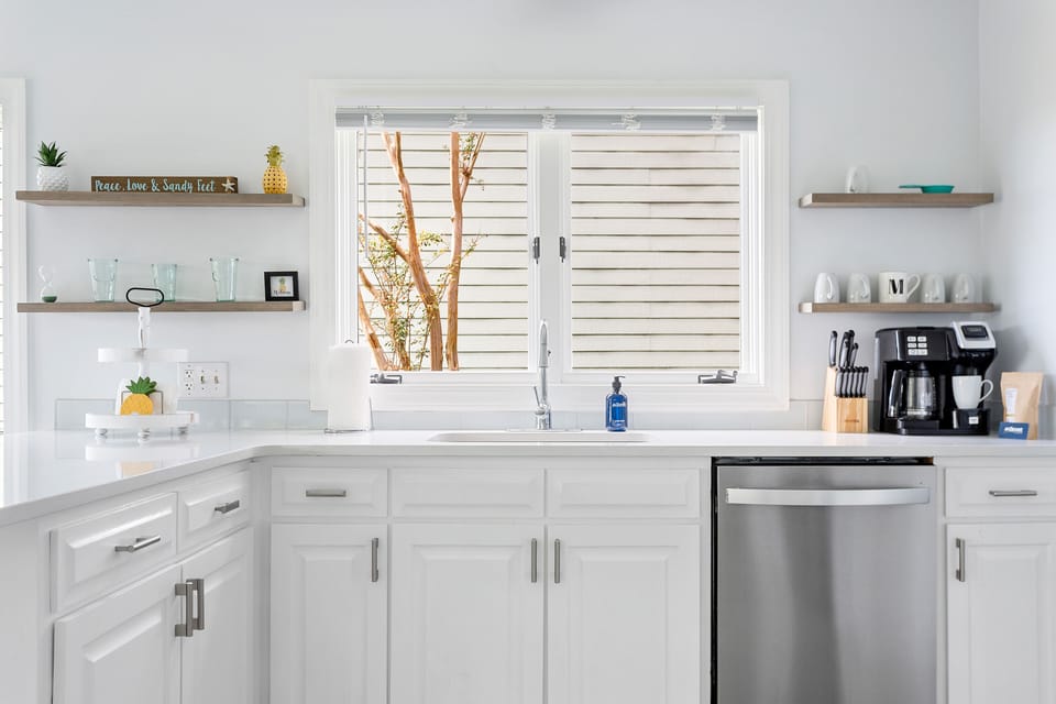 Fully Stocked Kitchen