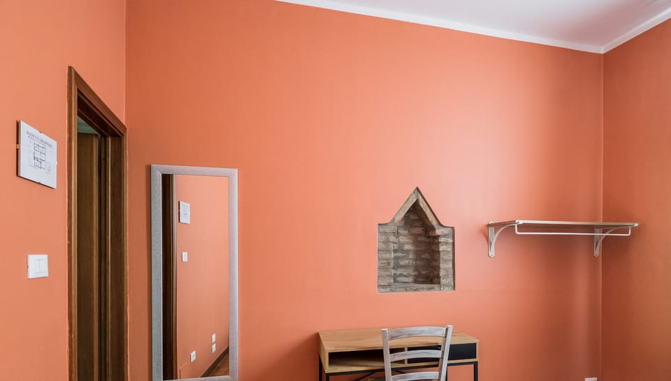 Apartment | 5 bedrooms, iron/ironing board, free WiFi
