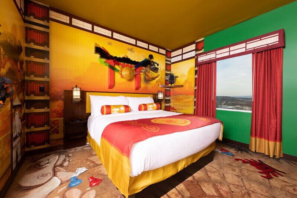 Ninjago Premium Themed | Desk, laptop workspace, WiFi (free), bed sheets