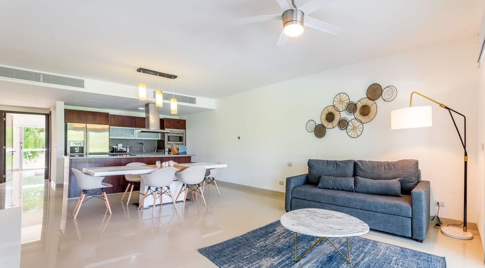 Ceiling Fan, Living Room, Room, Indoors, Flooring