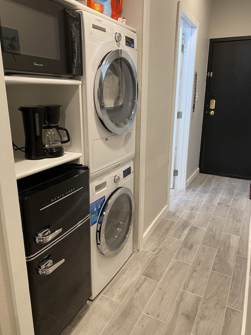 Micro Guest Suite Downtown Winter Park GREAT LOCATION Apartment in Fraser