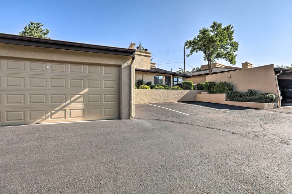 Parking | Garage (1 Vehicle) | Driveway (2 Vehicles)