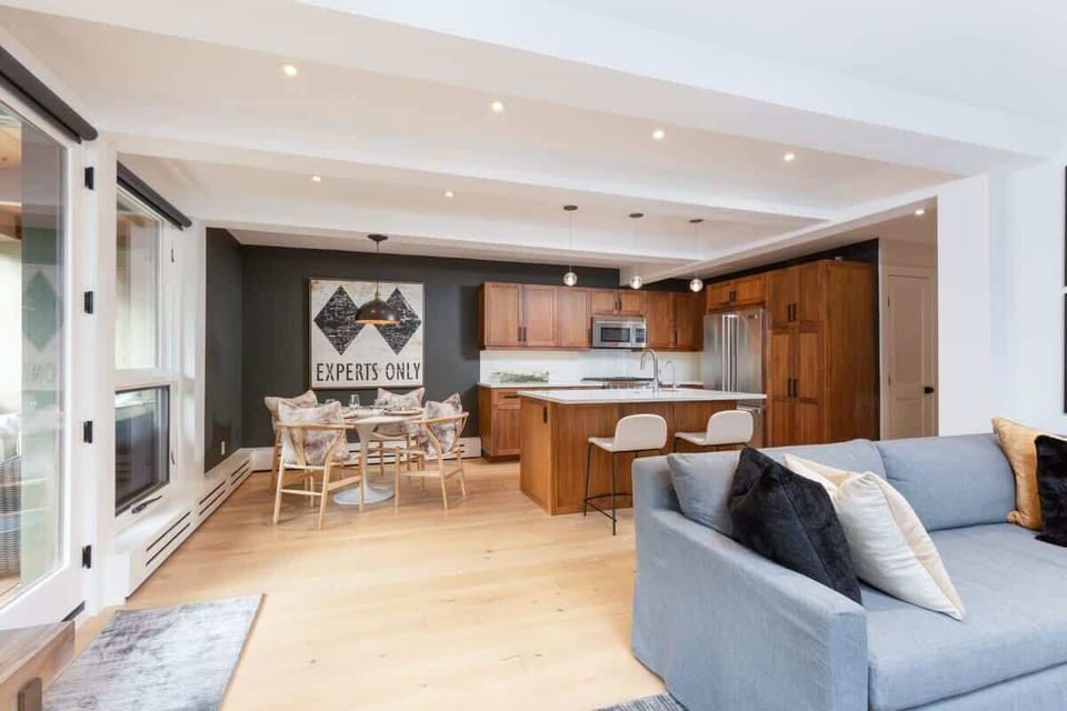 Specious O/pen Concept Living