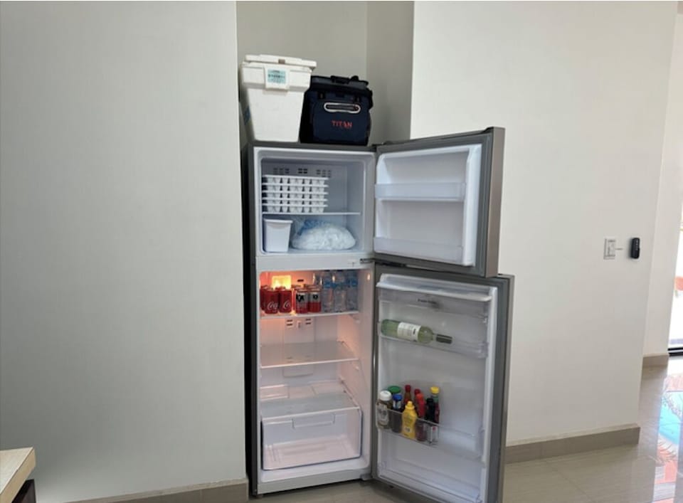 full size Mexican refrigerator