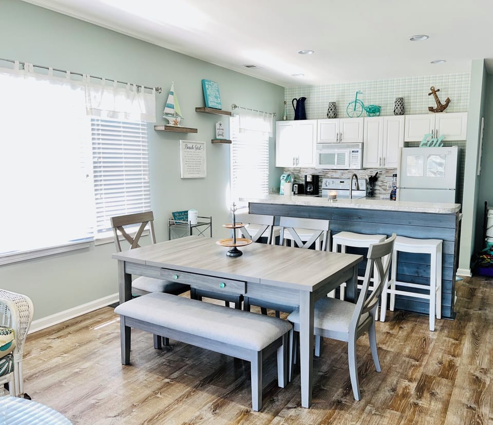 Kitchen/dining