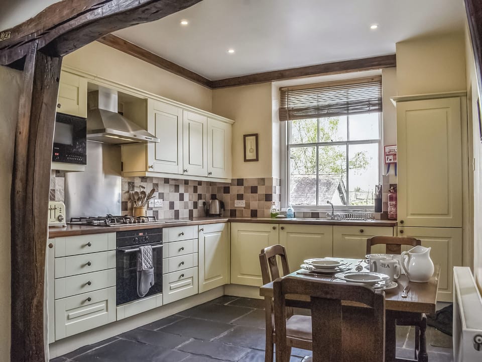 Kitchen/diner | Yew Tree Cottage - Yew Tree Cottage & Stable Cottage, Windermere