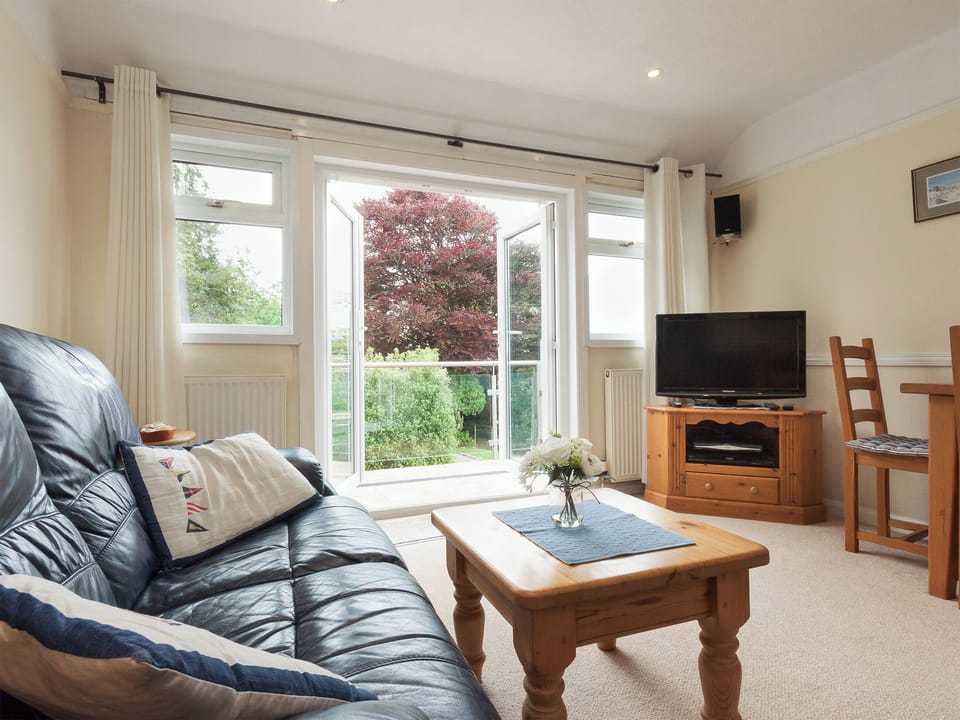 Comfortable living area | St Elmo&rsquo;s LodgeFlat 1, Salcombe