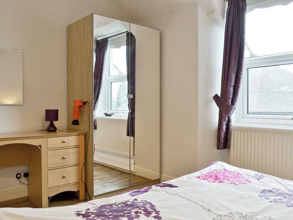 Double bedroom | Ramblers&rsquo; Cottage, Bowness on Windermere