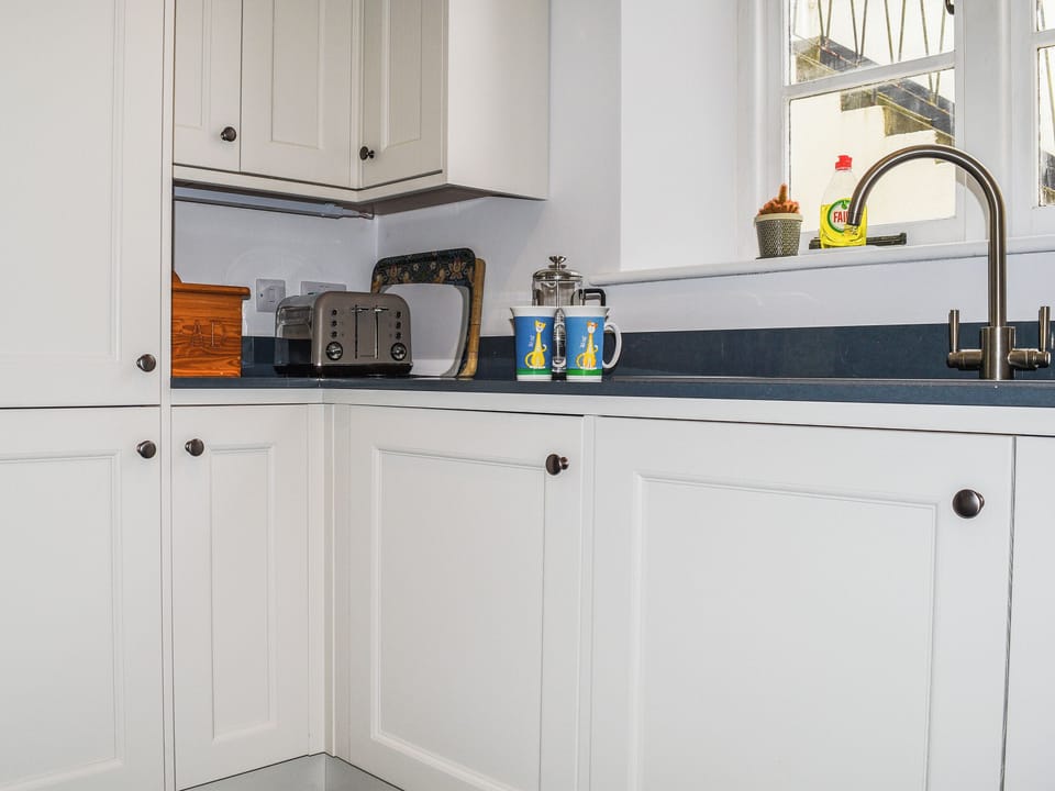 Kitchen | Ringrone 3, Salcombe
