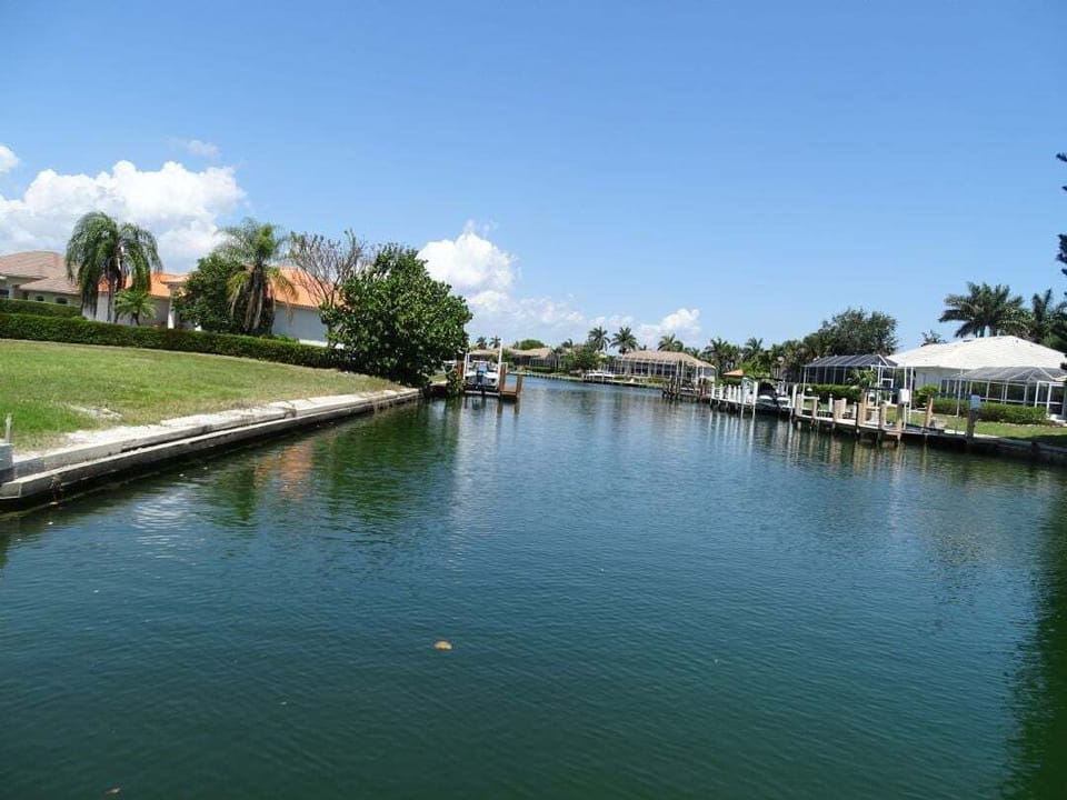 Dock