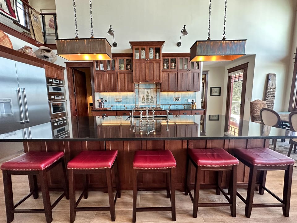 Kitchen Island Seats 5