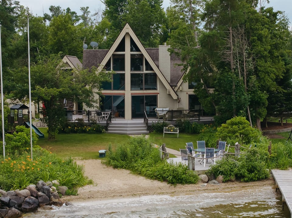 Serenity Shores on Lake Skegemog