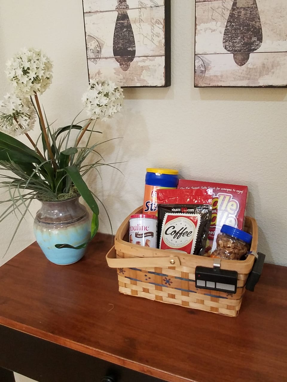 Kitchen Entry Welcome Basket