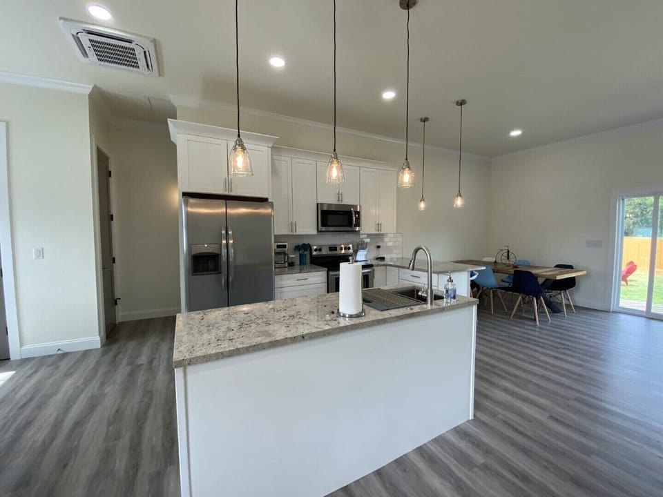 Open kitchen