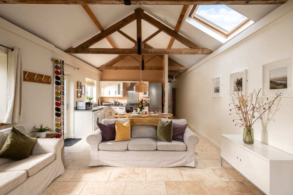 Avocet Barn living space