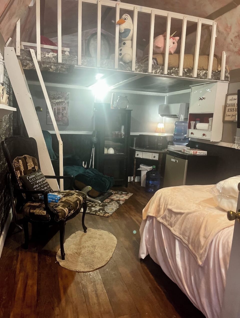 Things are a little different than this picture shows. I now have a Murphy bed