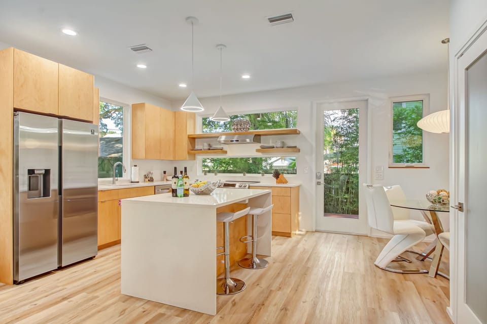 Fully equipped kitchen