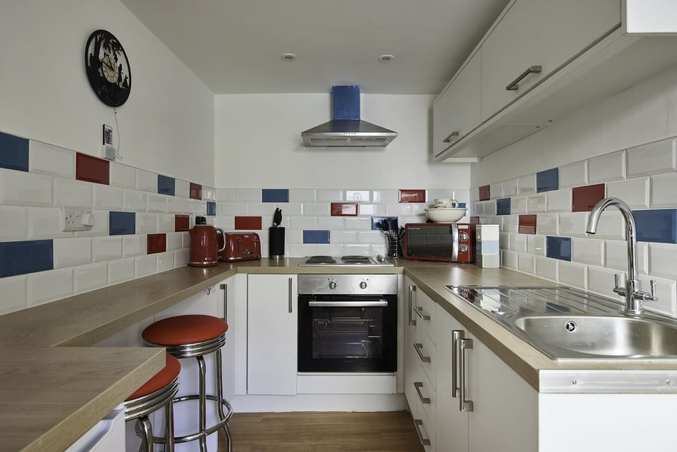 Cottage, Private Bathroom | Shared kitchen