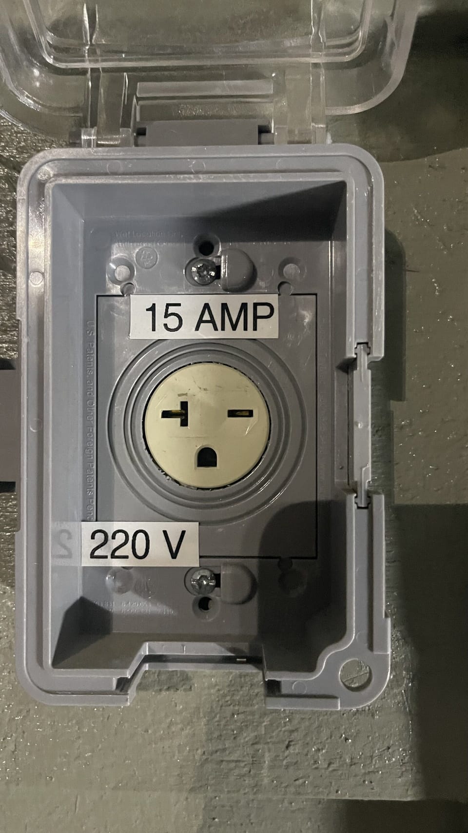 220v charging for EV Cars and 
Tesla Adapter (6-20) needed