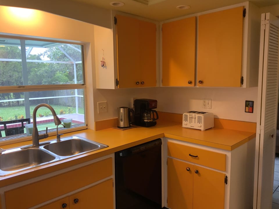 Kitchen with view to pool 