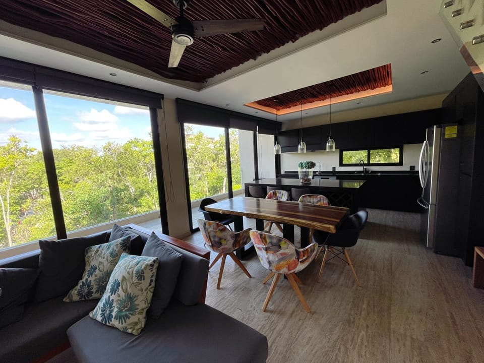 Big space to share meals and time with your friends and family