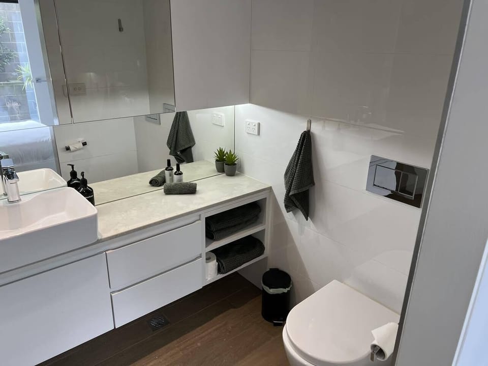 Ensuite