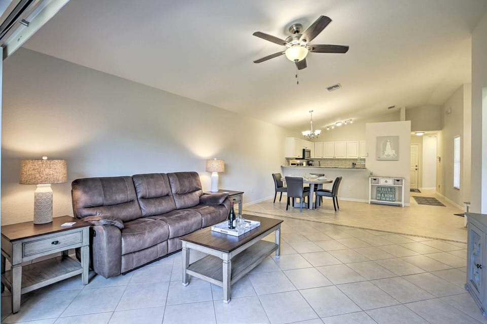 Living Area | Free WiFi | Keyless Entry | Access to Screened Patio