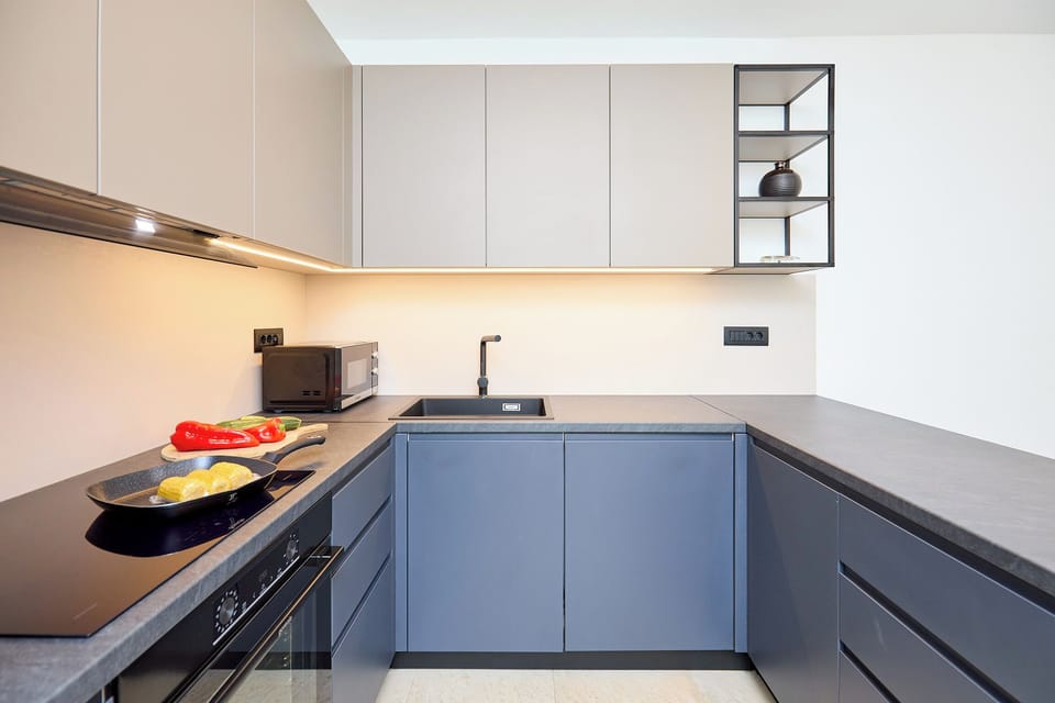 Villa (5 Bedrooms) | Private kitchen | Fridge, microwave, oven, stovetop