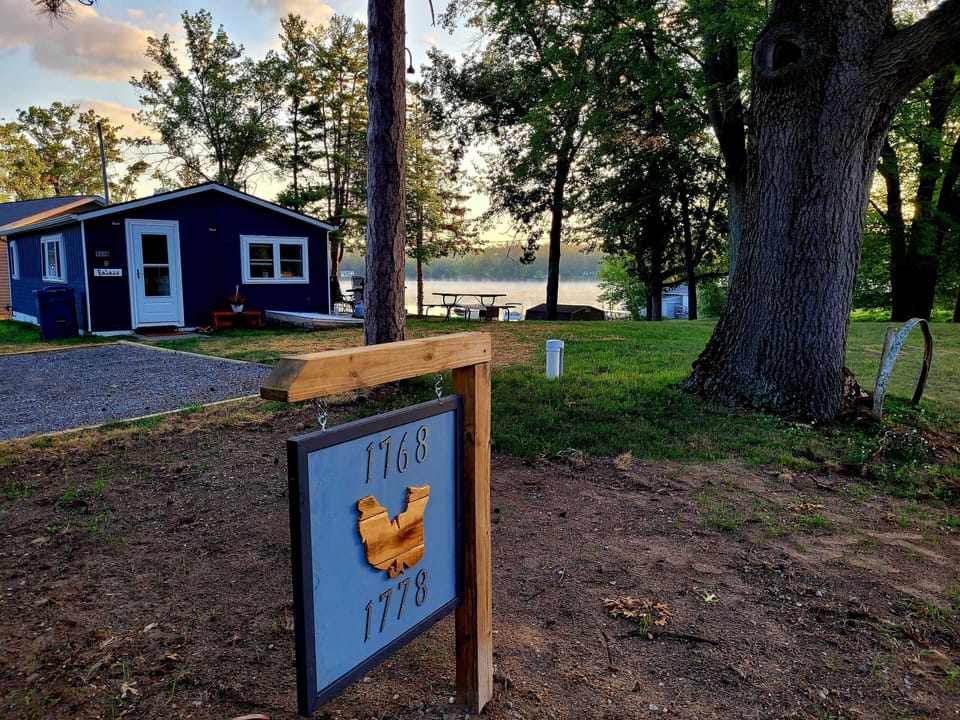 Welcome to Pratt Lake Place