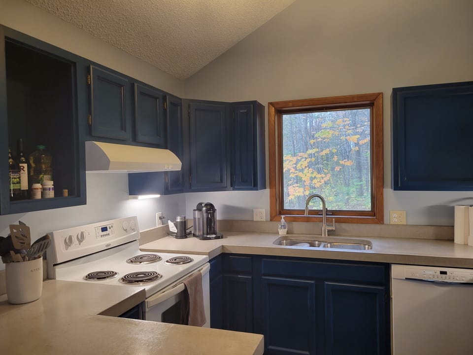 A redesigned kitchen that's just waiting for you to make a great meal.