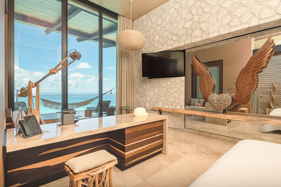 Suite, Oceanfront (Master) | 1 bedroom, Egyptian cotton sheets, premium bedding, down comforters