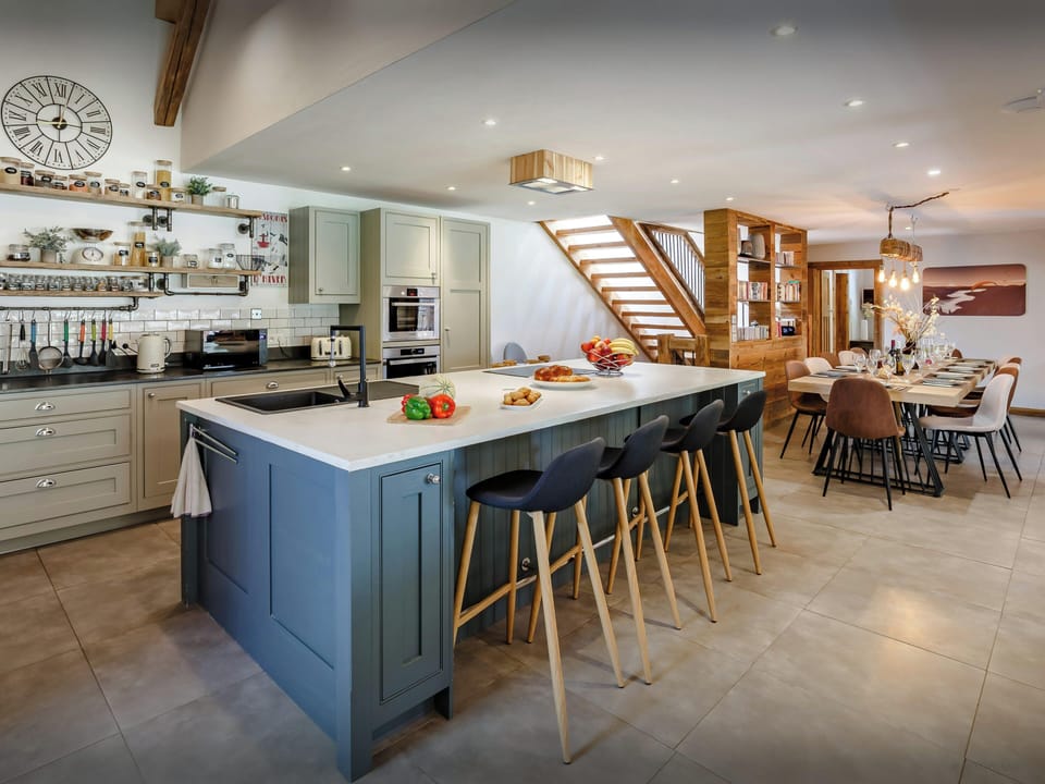 Kitchen/Dining