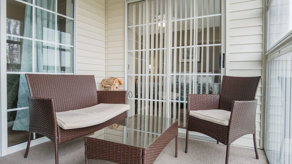 Screened in Patio