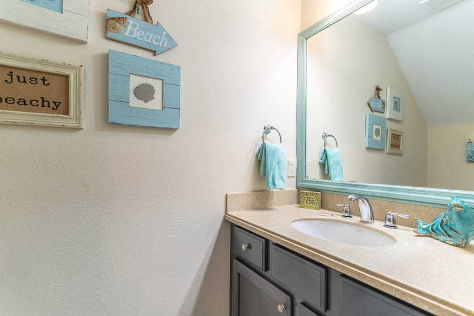 Main Floor Half Bathroom