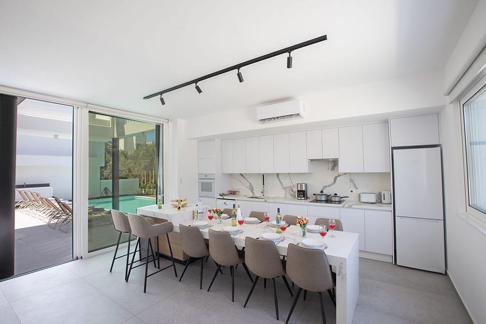 Modern kitchen and dining area