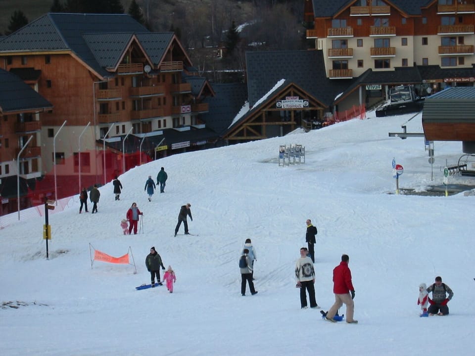 Snow and ski sports