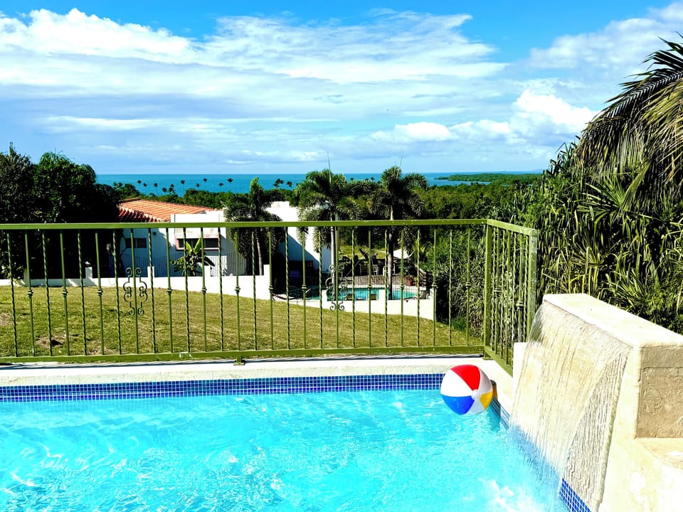 Pool is shared with the 2nd floor "Sea Suite" 
