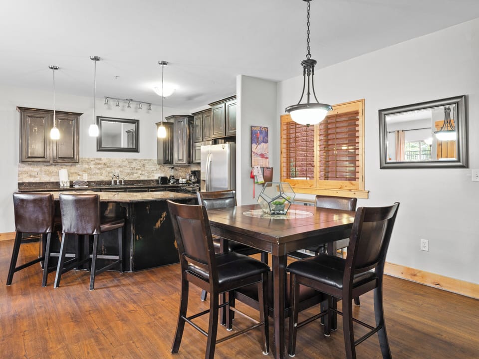 Dining / Kitchen