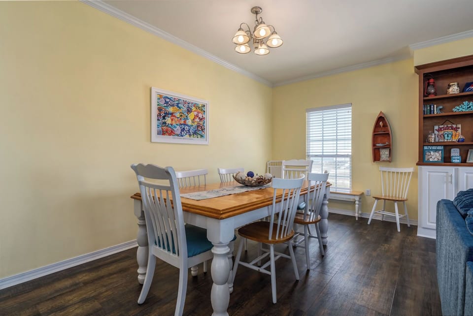 18 Dining 2 - 1st flr