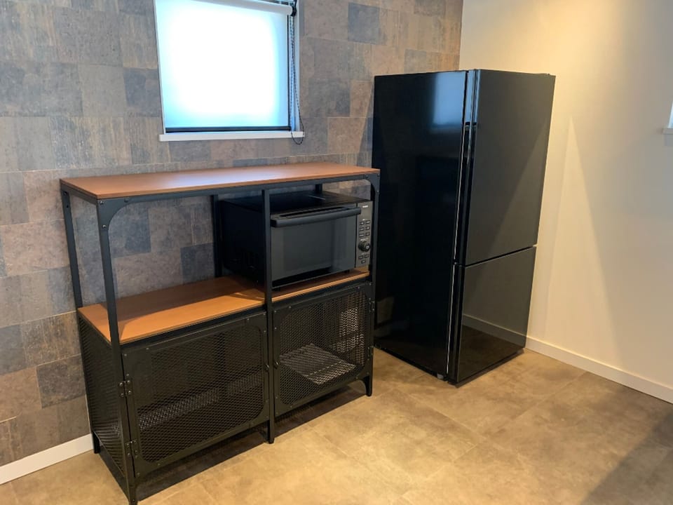 Refrigerator & microwave