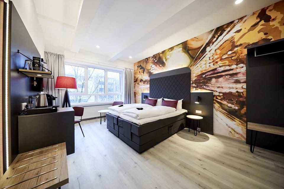 Signature Double Room | In-room safe, desk, laptop workspace, soundproofing
