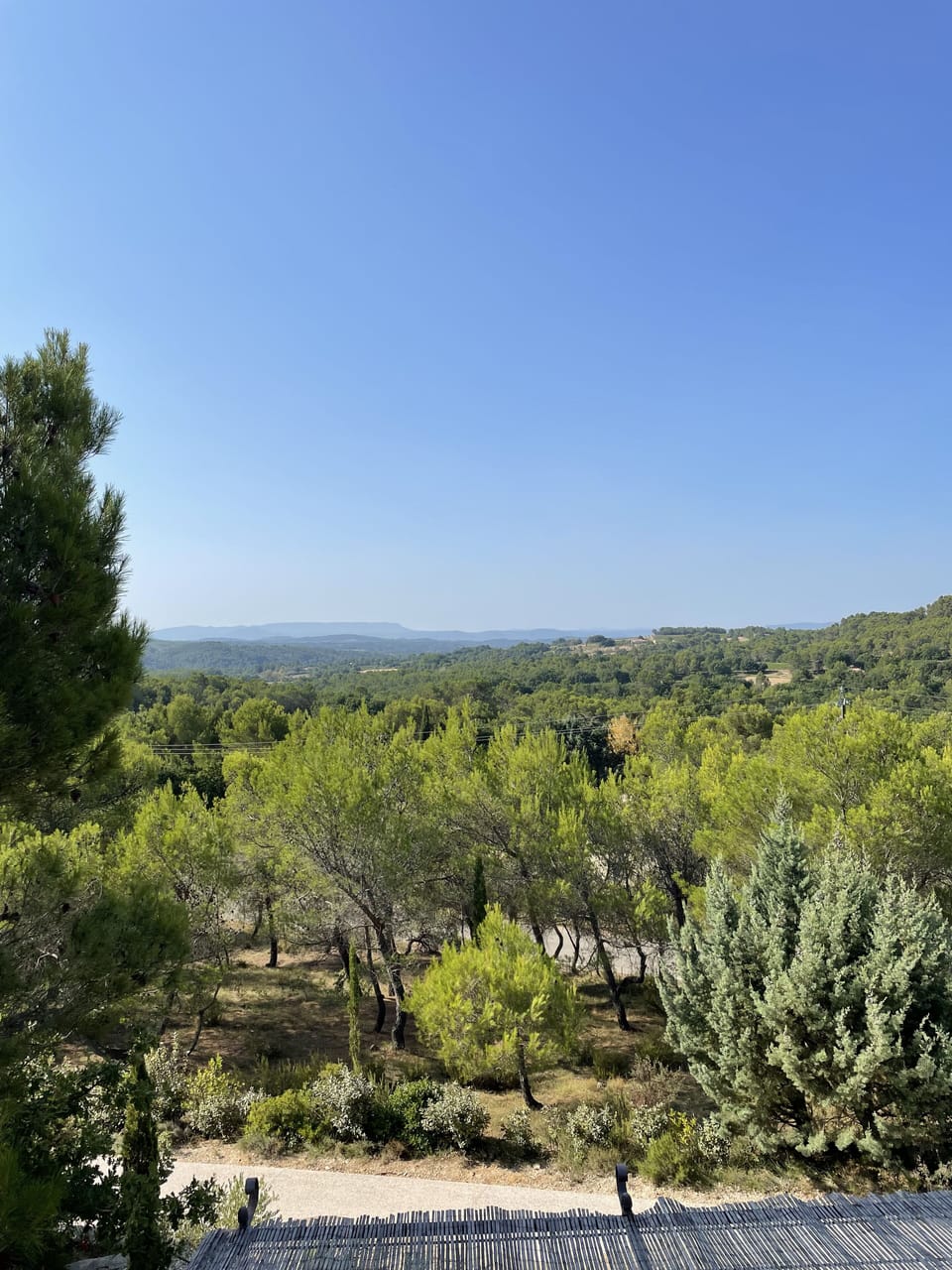 South Luberon cottage with stunning country views, private pool and parking House in French Riviera